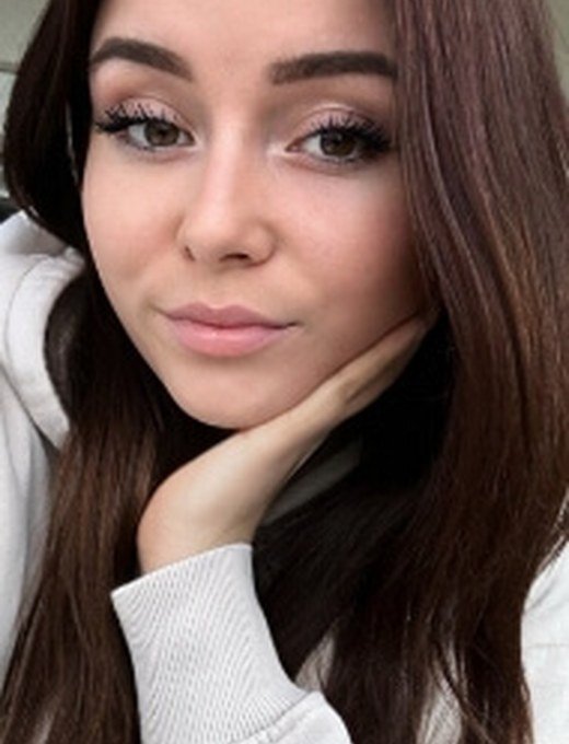 CallMeChat girl profile 1